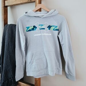 Boys Under Armour Gray Hoodie w/ Camo Logo (Size XL)